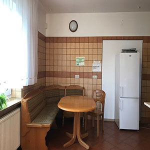 Pokój z aneksem kuchennym